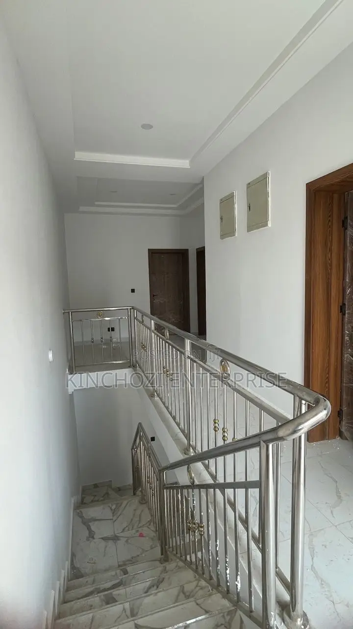 3bdrm Duplex in Rockvale Manors, Zone B for rent in Zone B