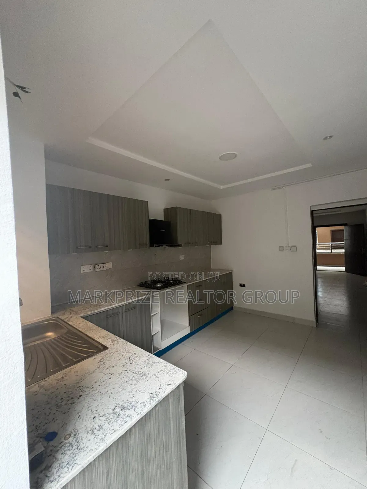 2bdrm Apartment in Orchid Lekki Lagos for sale in Lekki Phase 1