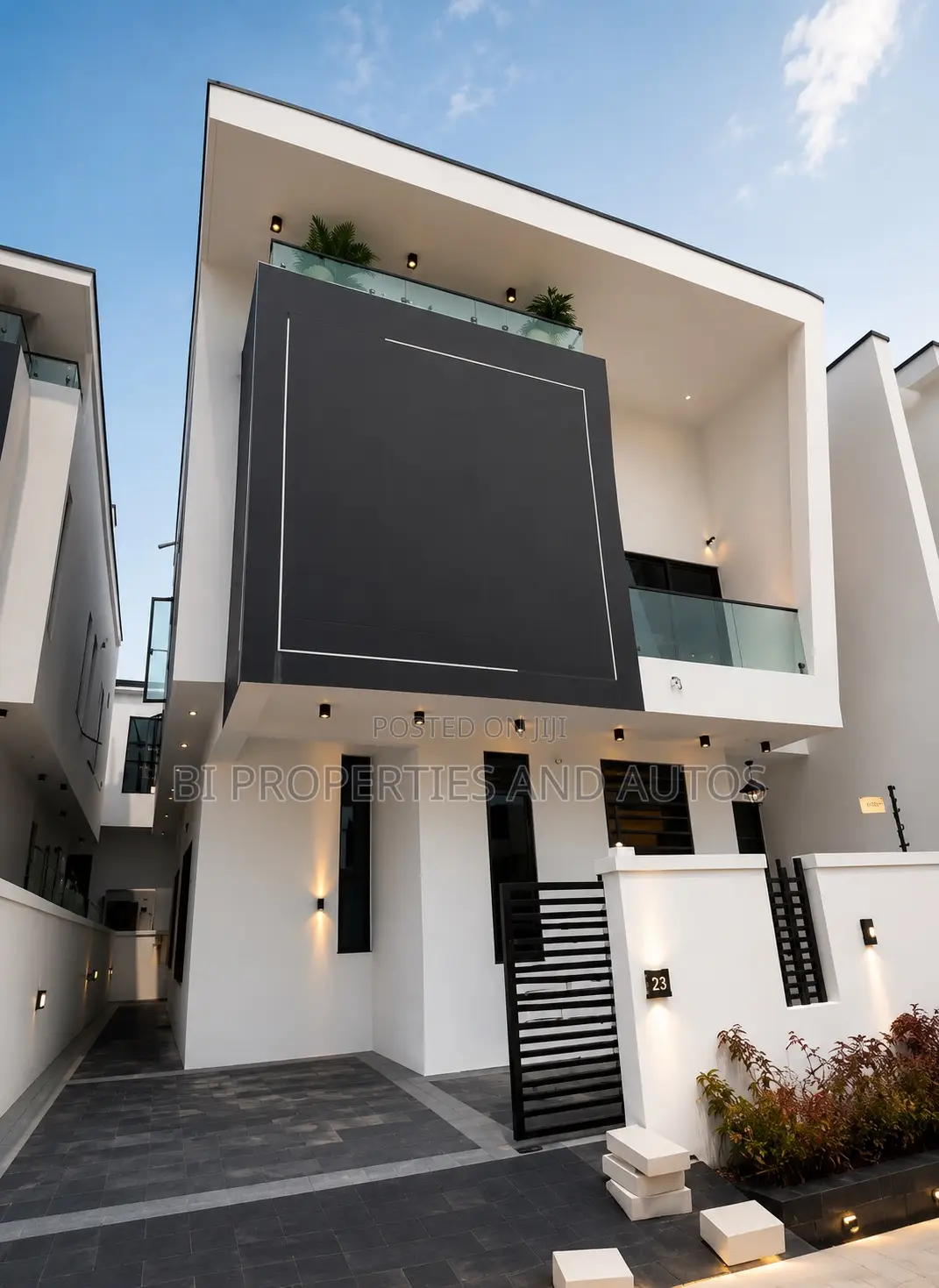 5bdrm Duplex in In A Gated Estate, Ajah for sale in Ajah