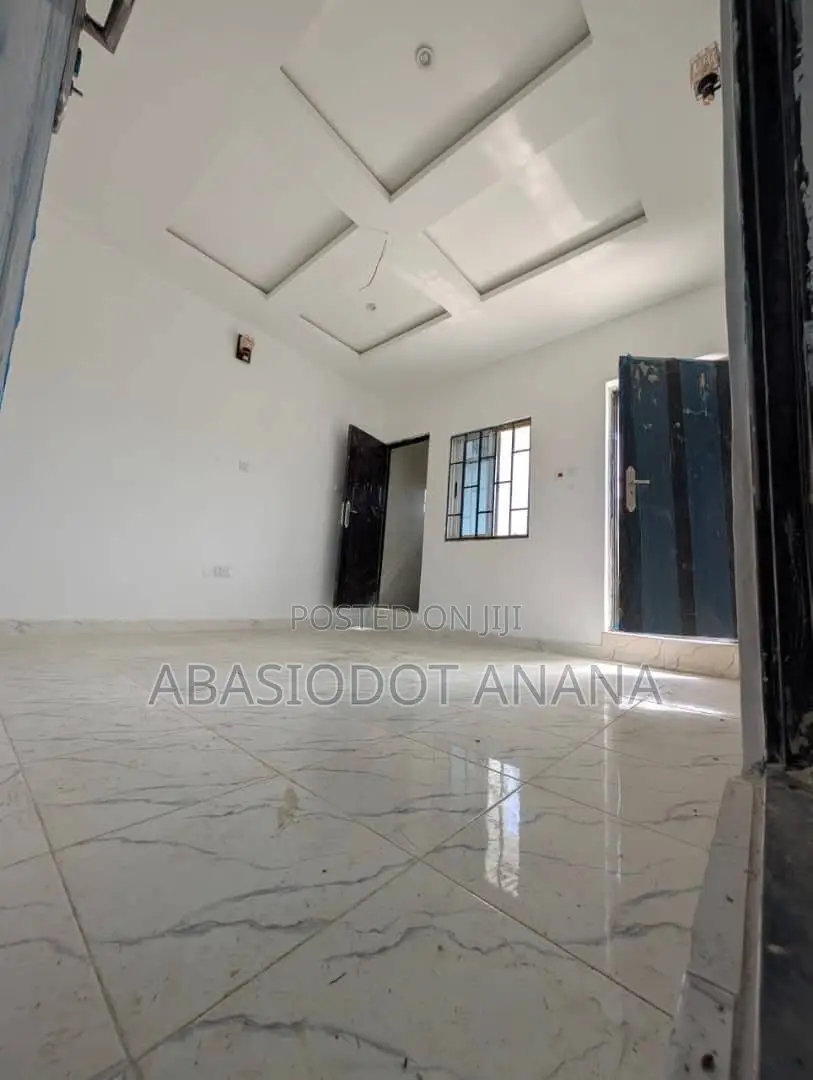 Mini Flat in Off Ring Road 3, Uyo for rent in Uyo