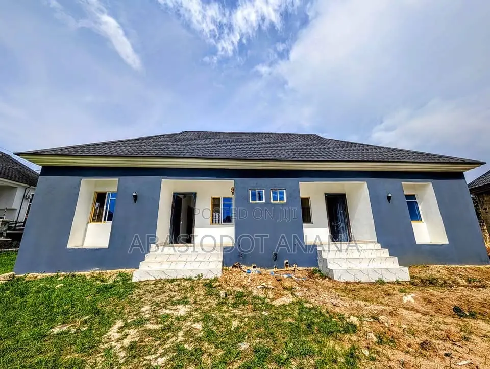 Mini Flat in Off Ring Road 3, Uyo for rent in Uyo