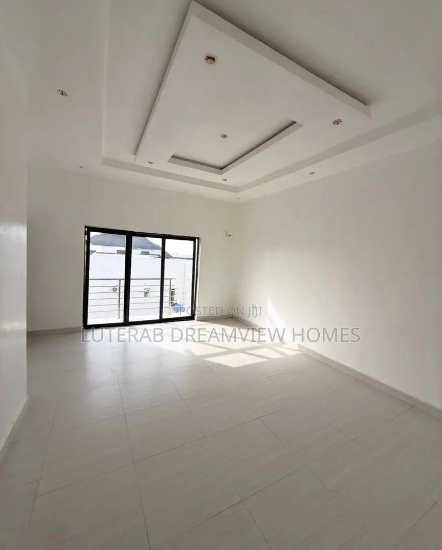 5bdrm Townhouse/Terrace in Guzape for sale in Guzape District