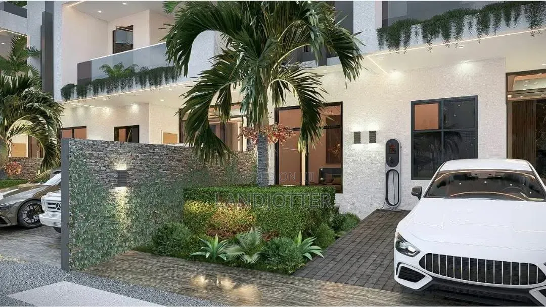 Hutu - Airport Road (250sqm) in FHA