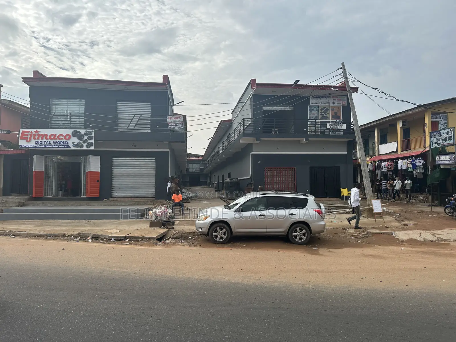 Newly Built Office Shop Space in Adamasingba