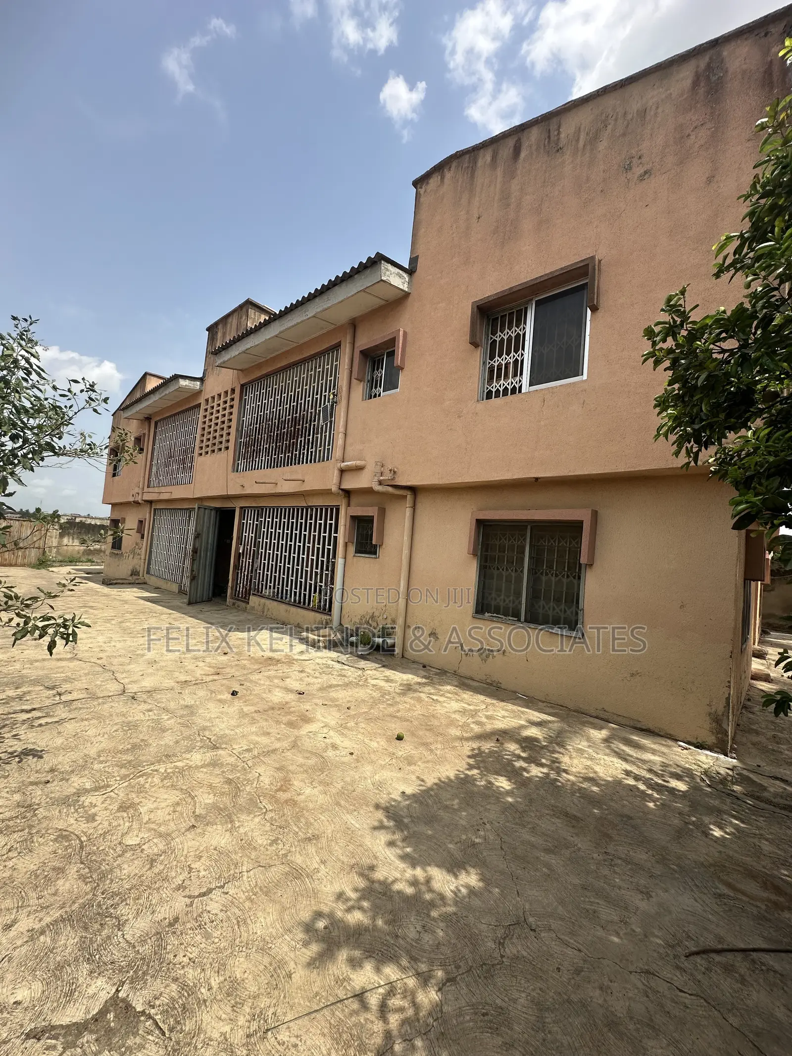 12bdrm Block of Flats in Ayegbo, Iwo Road for sale in Iwo Road