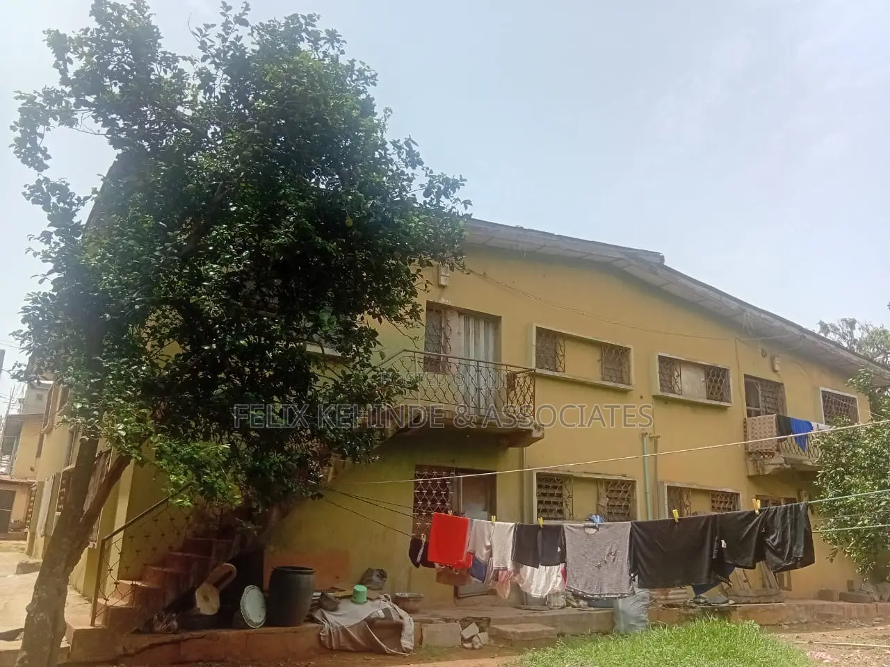 12bdrm Block of Flats in Ring Road for sale in Rind Road