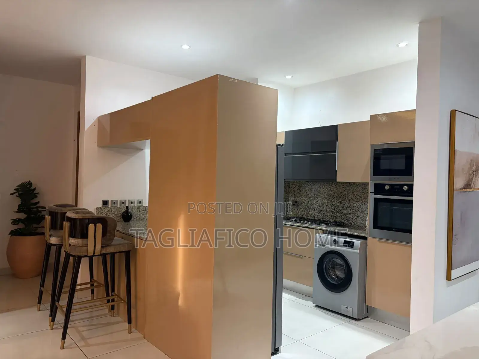 Newly Renovated 2 Bedroom Apartment in Lekki Phase 1