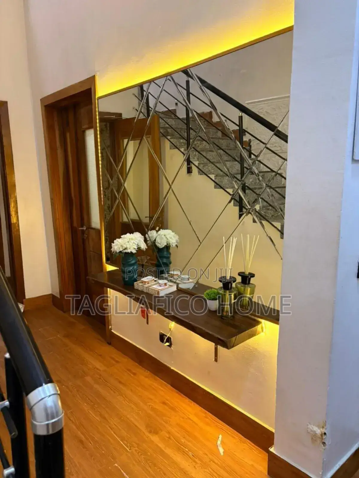 Exquisite 5 Bedroom Apartment in Lekki Phase 1