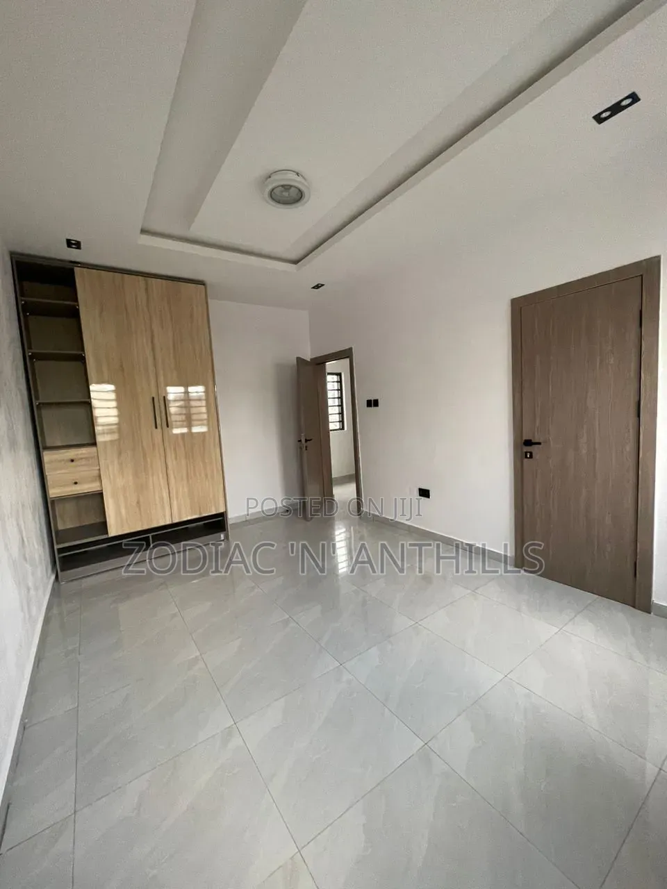 2bdrm Duplex in Evergreen Estate, Orisunbare for sale in Orisunbare