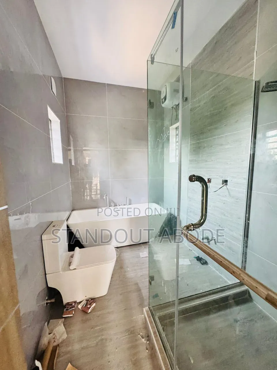 5bdrm Duplex in In An Estate, Allen Avenue for sale in Allen Avenue