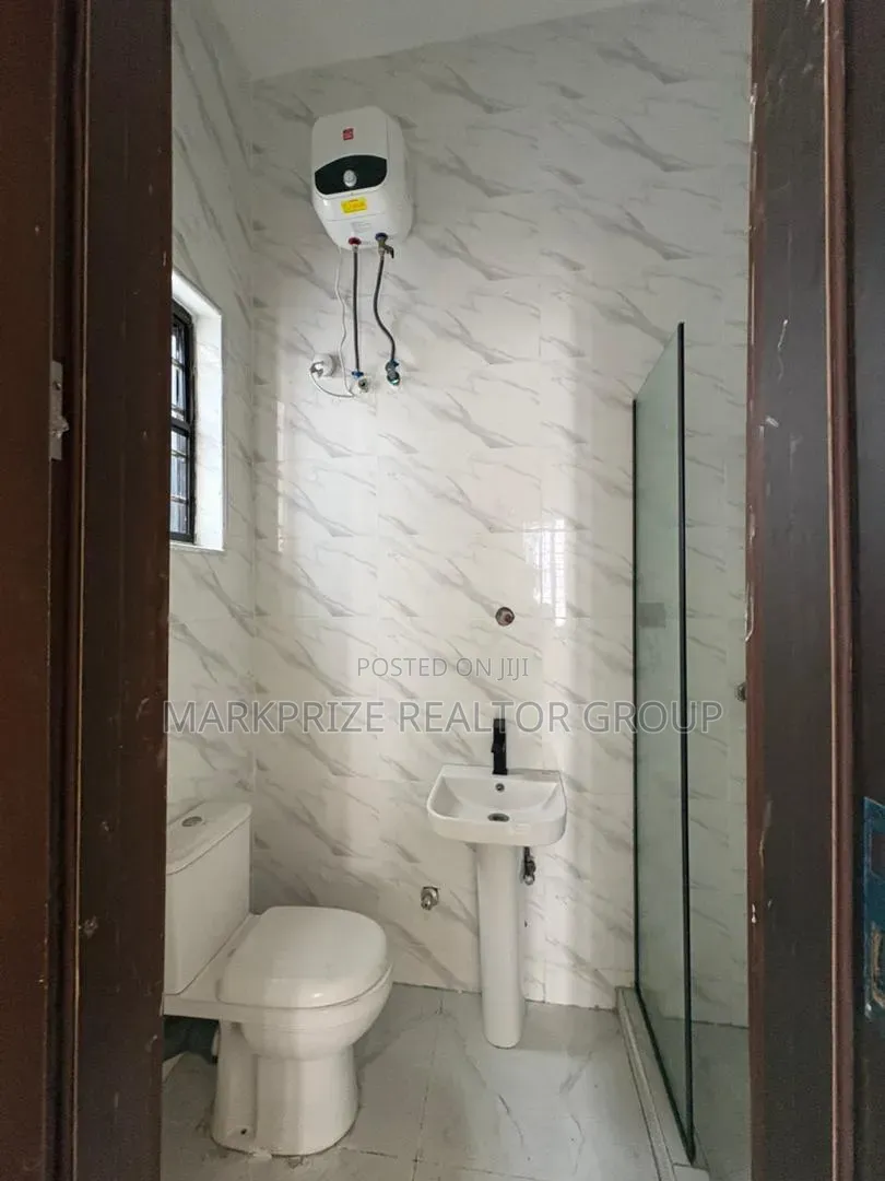 4bdrm Duplex in Orchid Lekki for sale in Lekki Phase 1