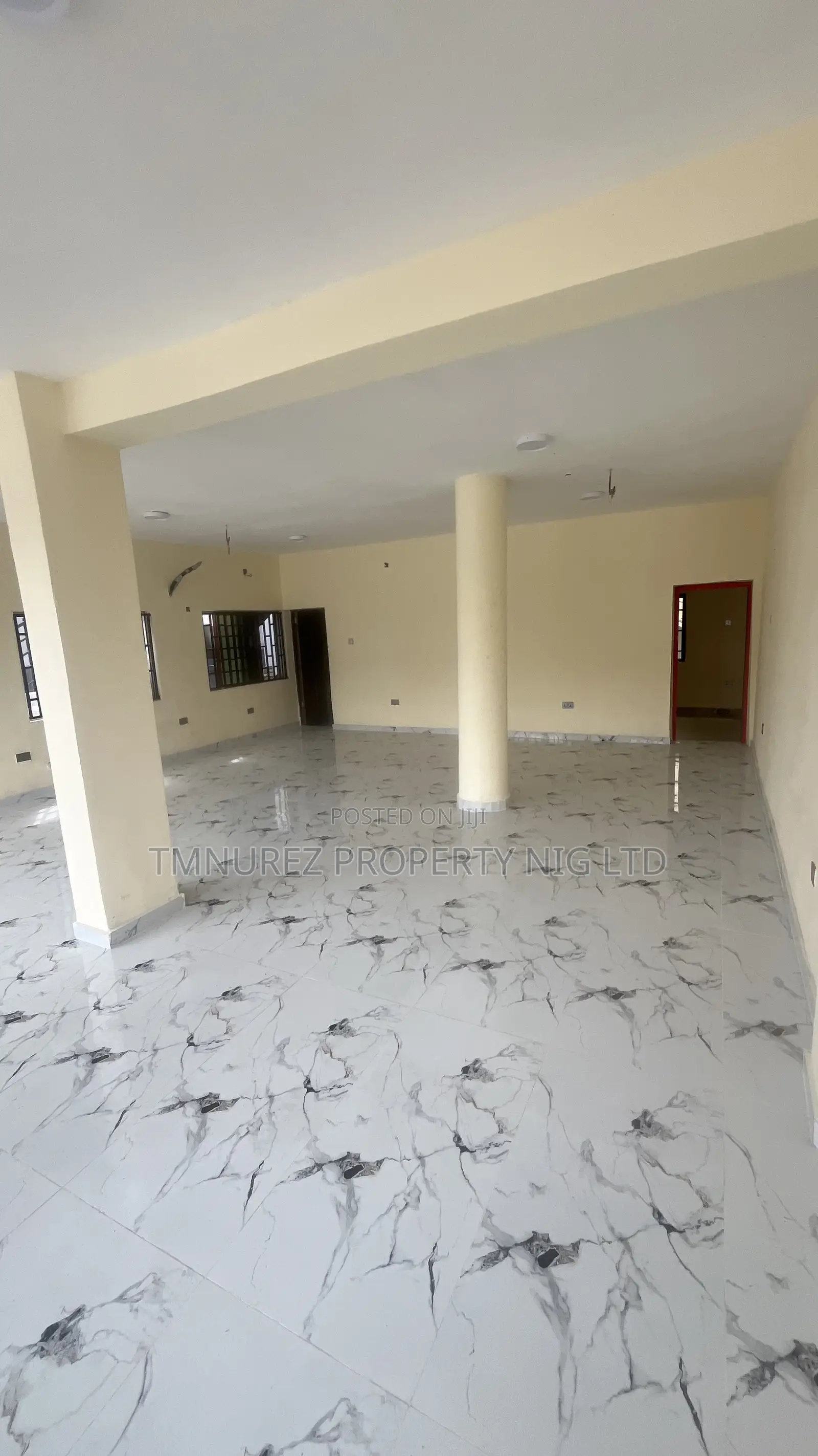 Showroom Shop(Multipurpose). in Sangotedo