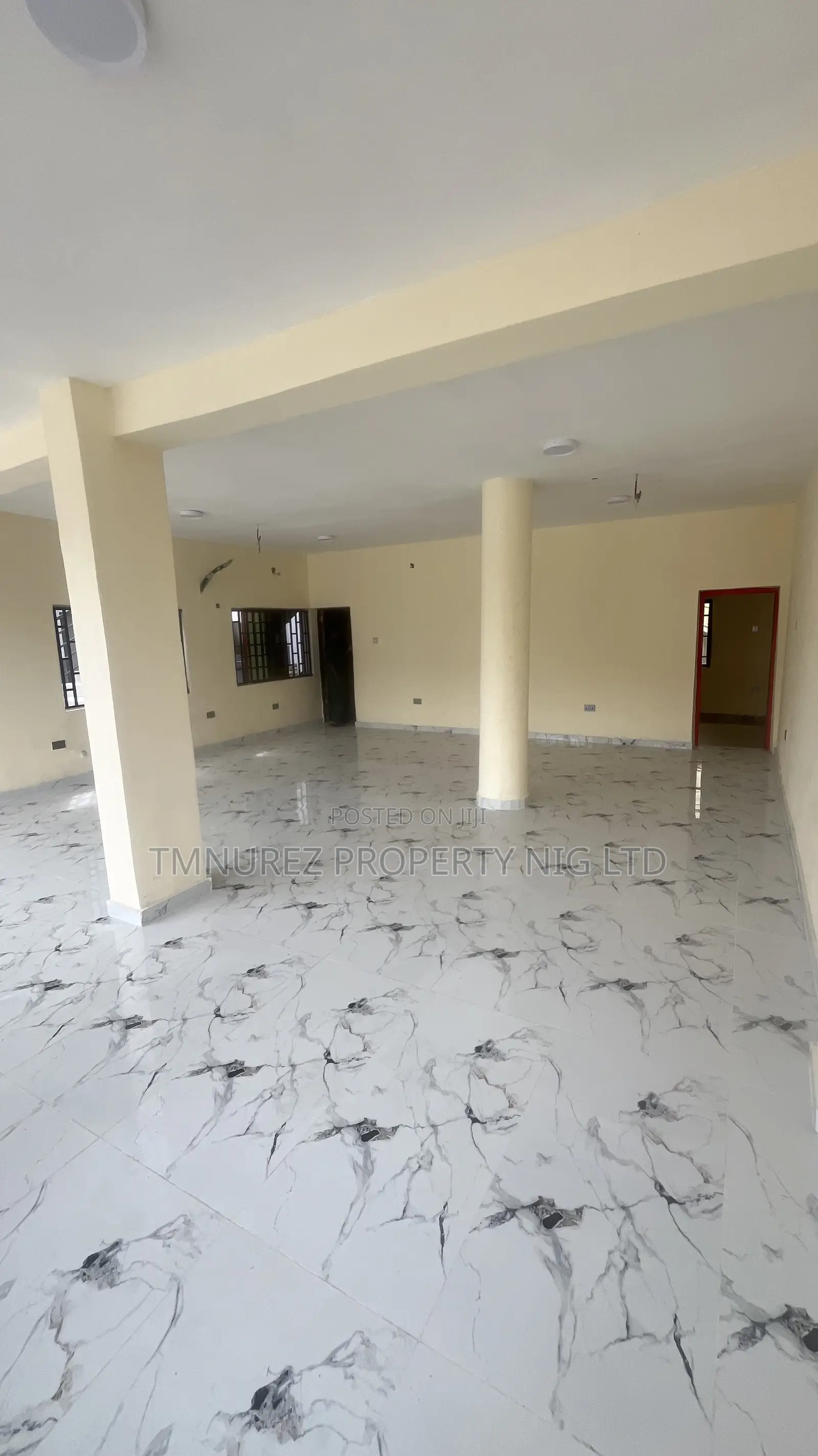 Showroom Shop(Multipurpose). in Sangotedo