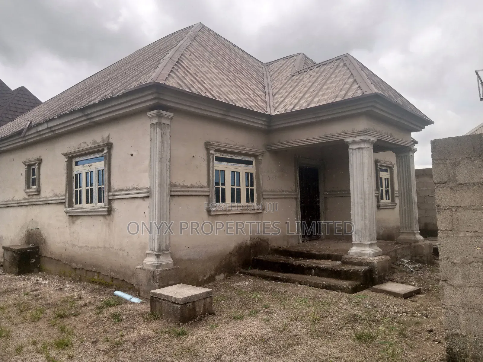 3bdrm Bungalow in Karu-Nasarawa for sale in Karu-Nasarawa