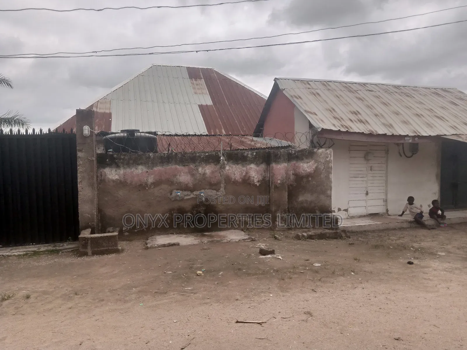 2bdrm Bungalow in Karu-Nasarawa for sale in Karu-Nasarawa