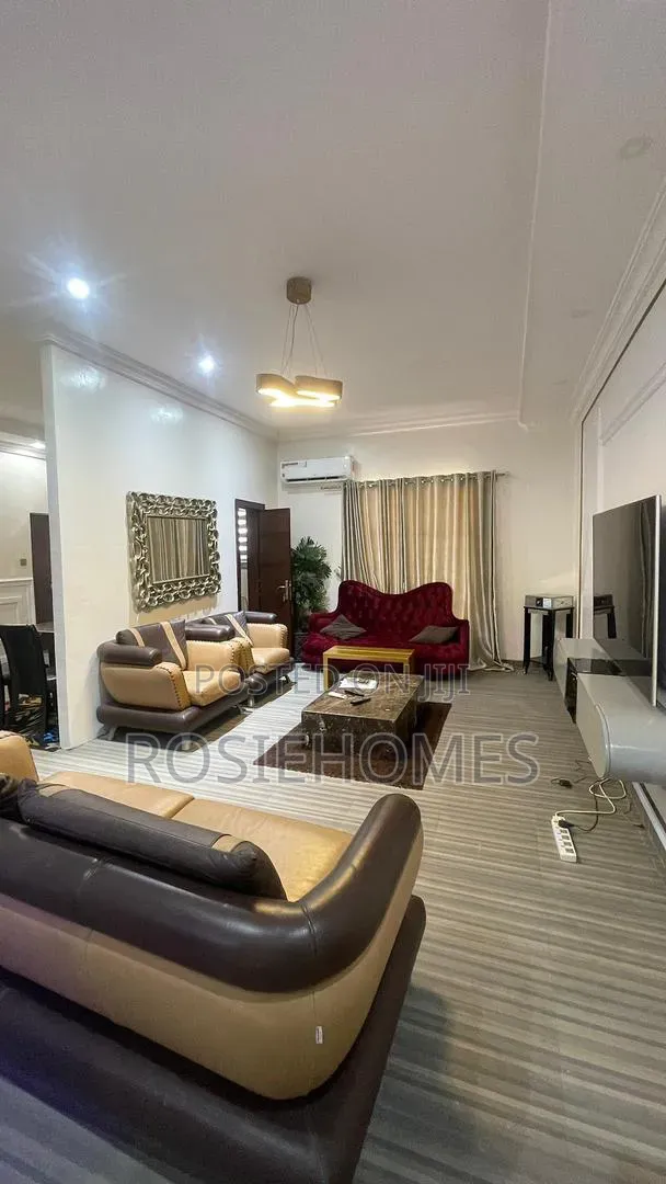 Furnished 3bdrm Duplex in Chevron Drive for rent in Chevron