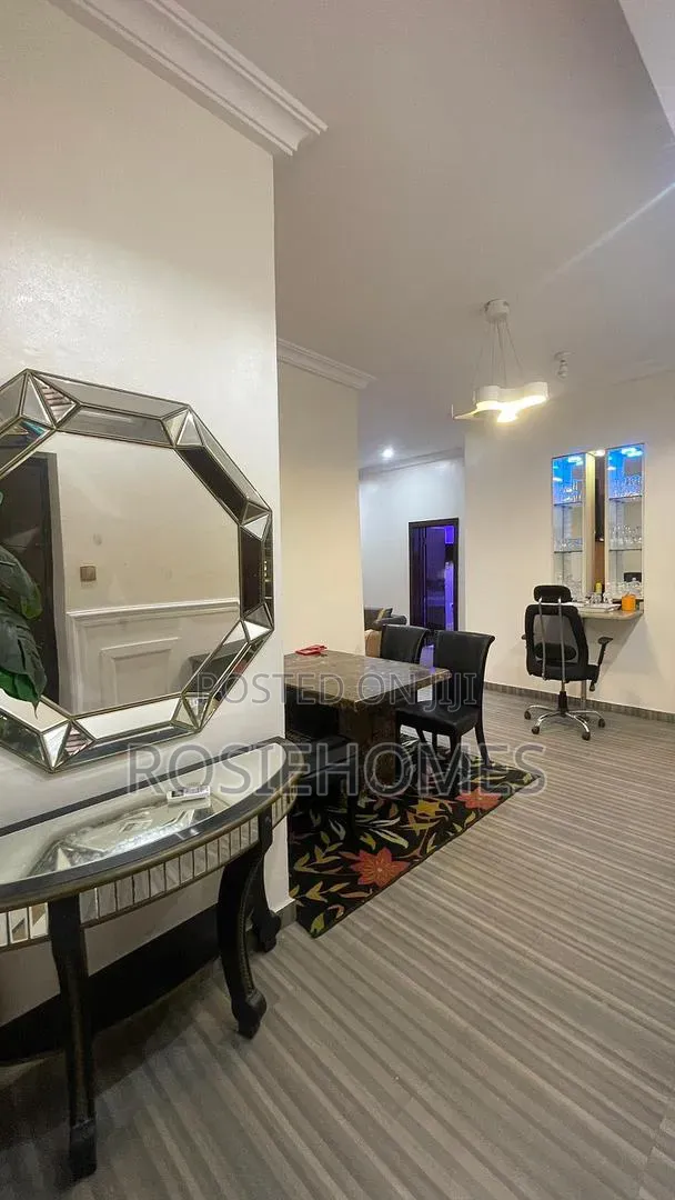 Furnished 3bdrm Duplex in Chevron Drive for rent in Chevron