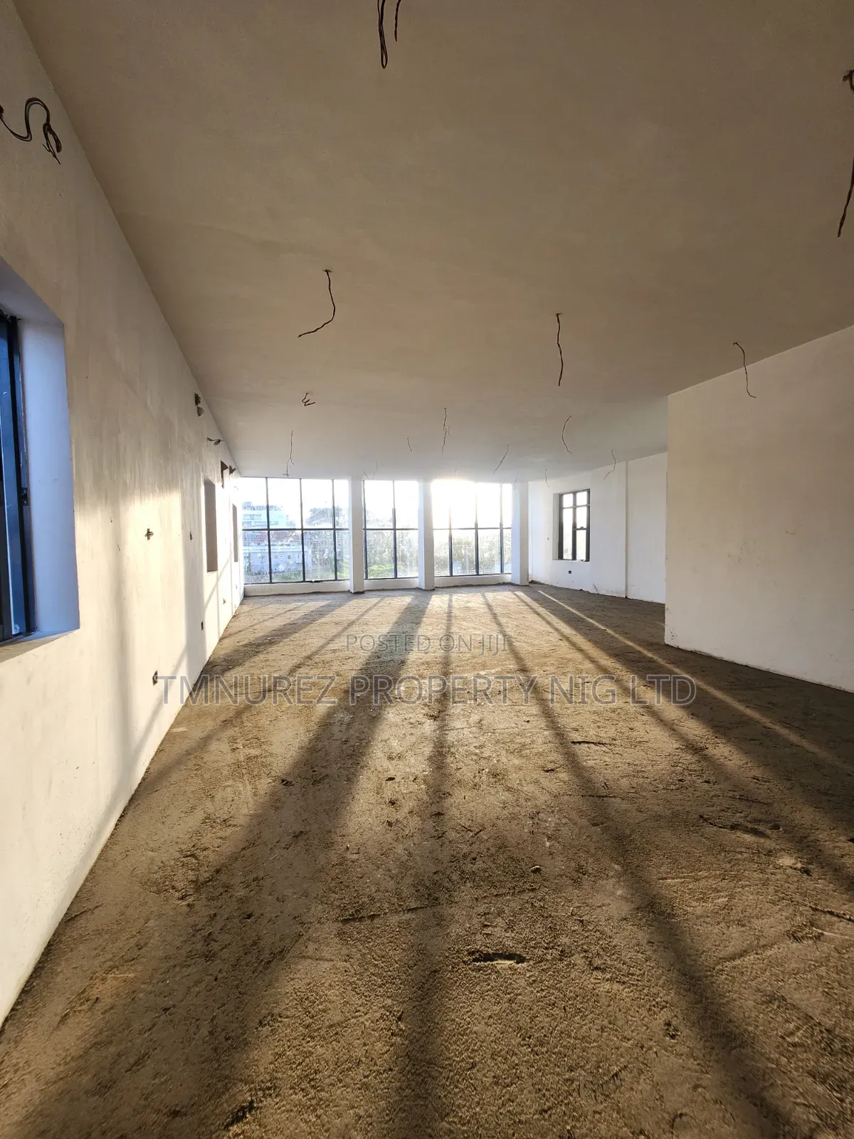 Shops Space for Rent Lekki Phase1 in Lekki Phase 1