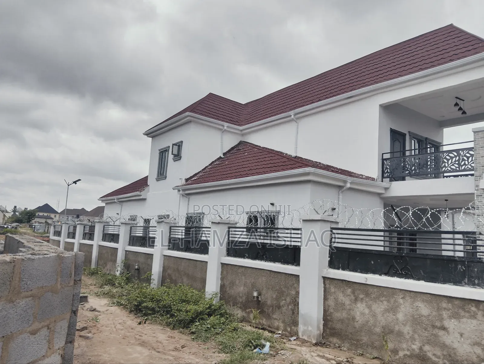 1bdrm Apartment in Military Zone, Lugbe District for rent in Lugbe District