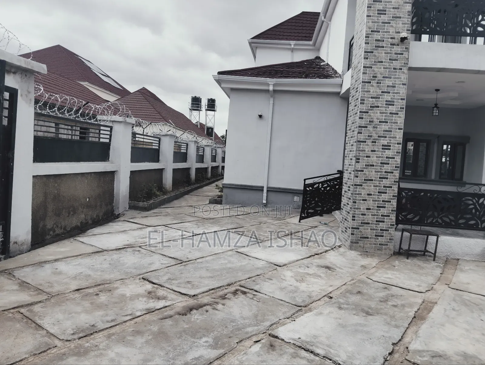 1bdrm Apartment in Military Zone, Lugbe District for rent in Lugbe District