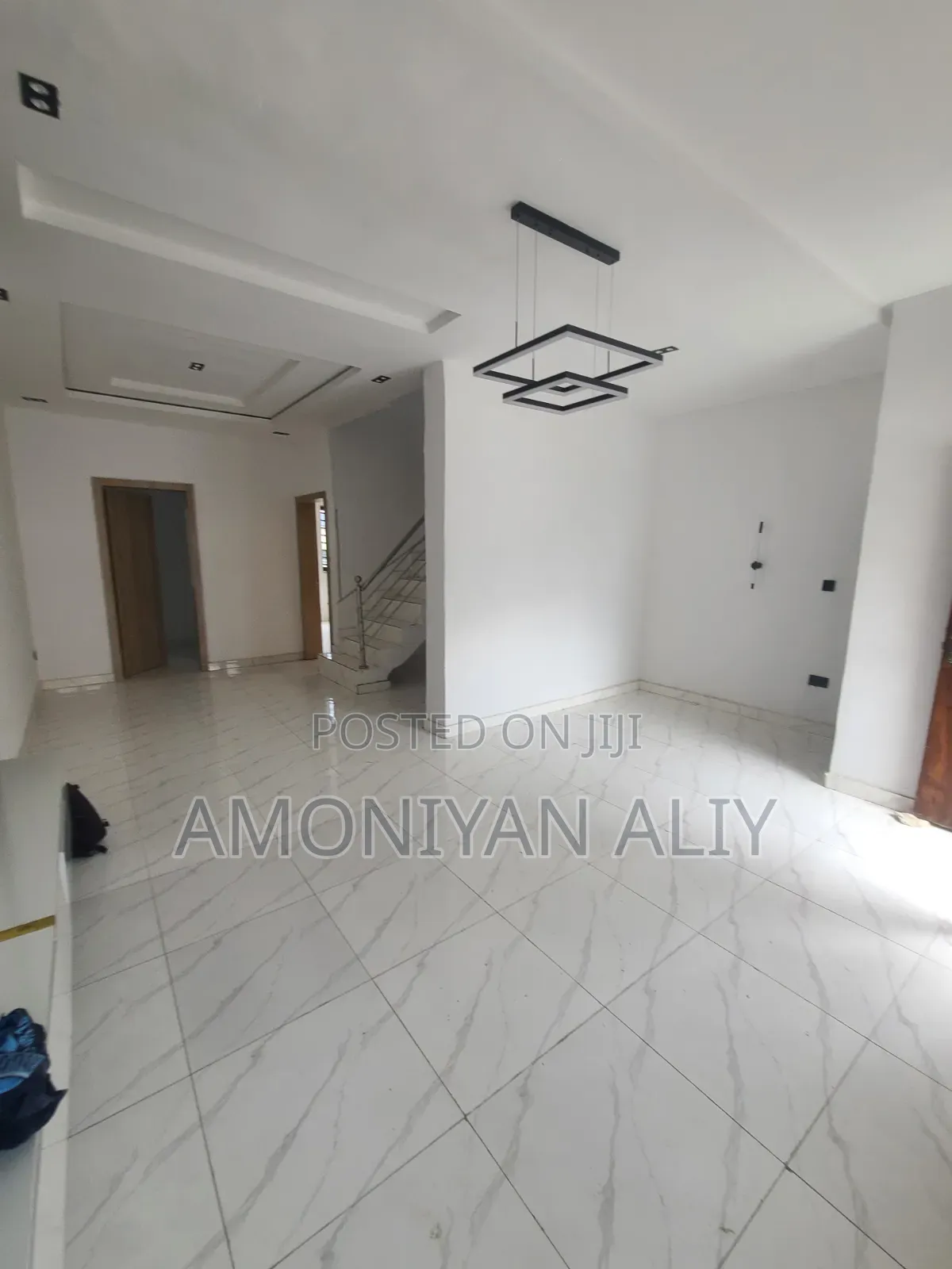 4bdrm Duplex in Close To Abraham, Off Lekki-Epe Expressway for sale in Off Lekki-Epe Expressway