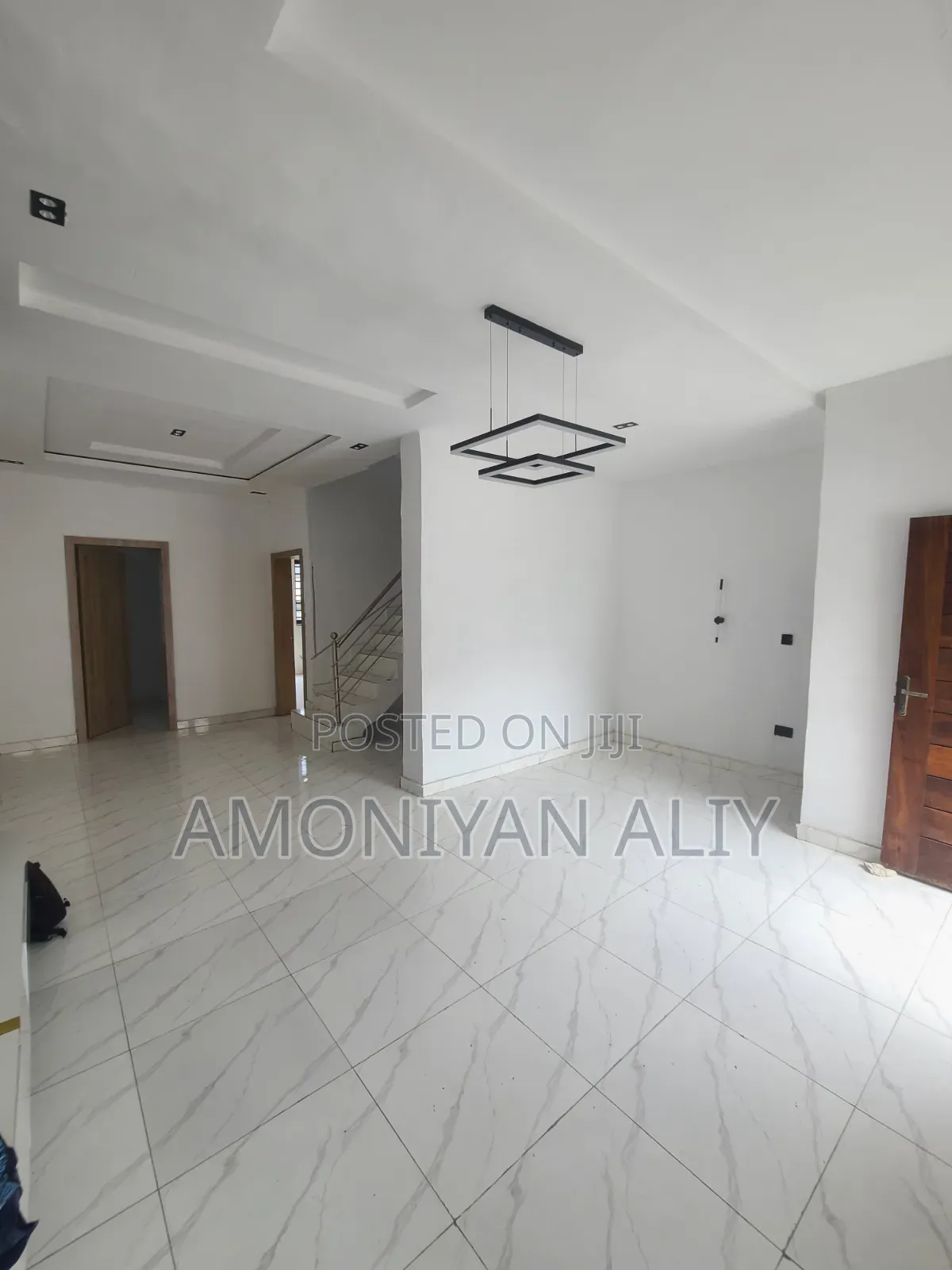 4bdrm Duplex in Close To Abraham, Off Lekki-Epe Expressway for sale in Off Lekki-Epe Expressway