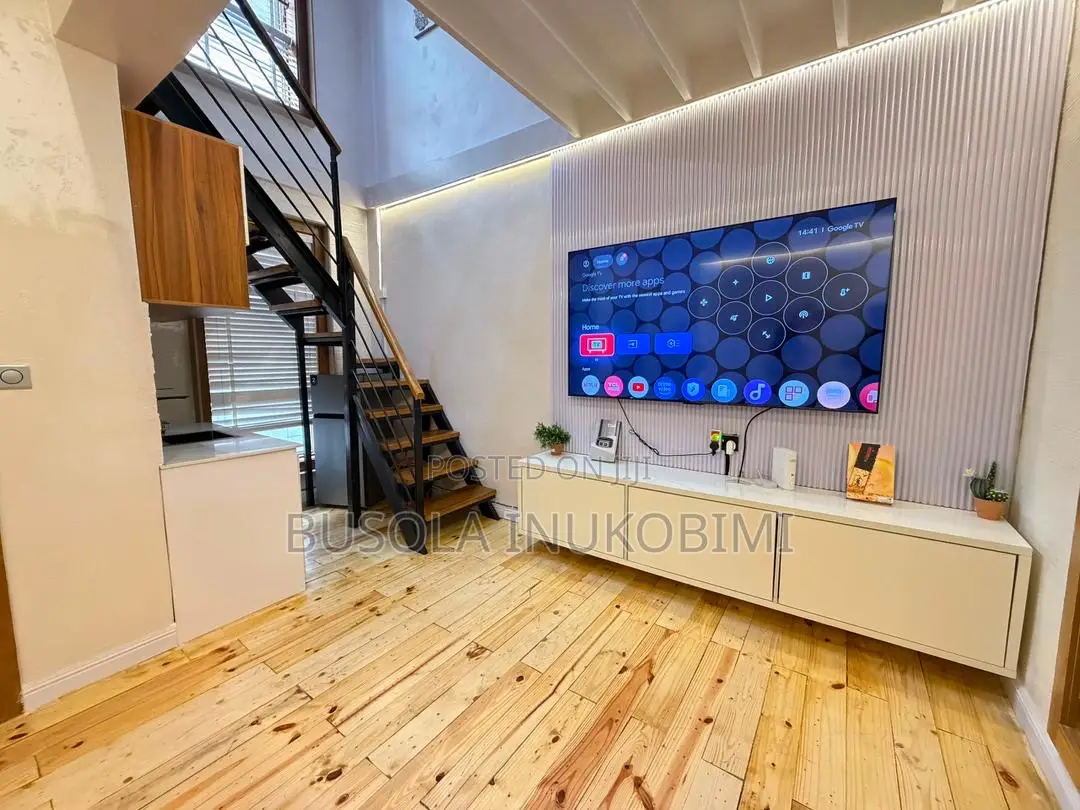 Sophisticated and Cozy One Bedroom Loft in Lekki Phase 1