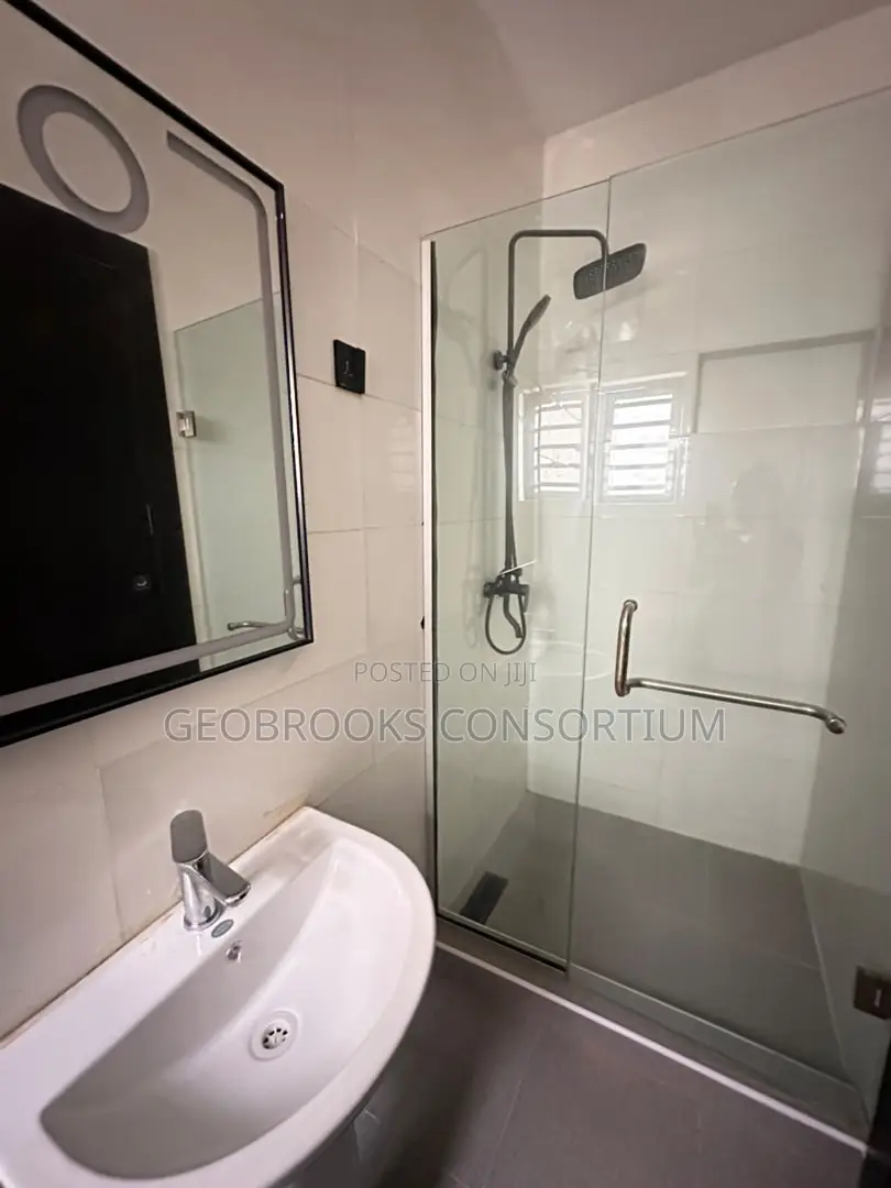 4bdrm Duplex in New Bodija Gra for sale in Bodija