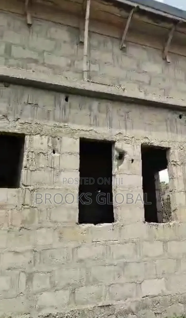 An Uncompleted Building of 3/2 Bedroom at Ugolo Okpe for Sale in Okpe