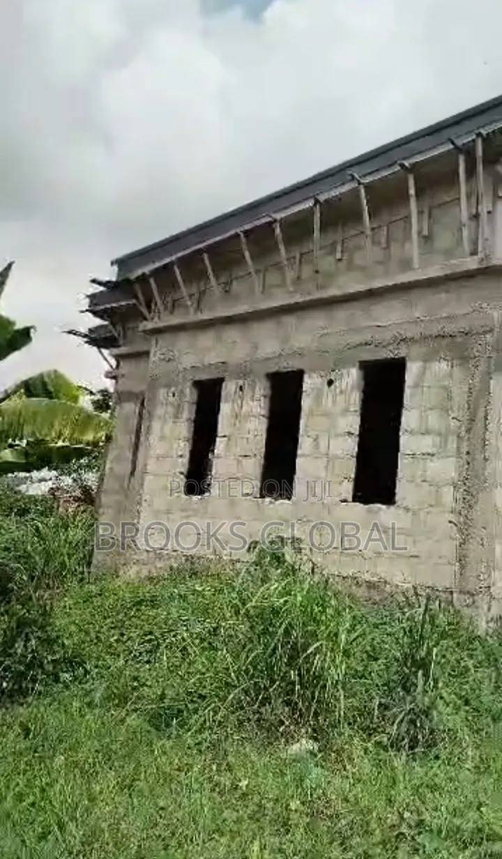 An Uncompleted Building of 3/2 Bedroom at Ugolo Okpe for Sale in Okpe