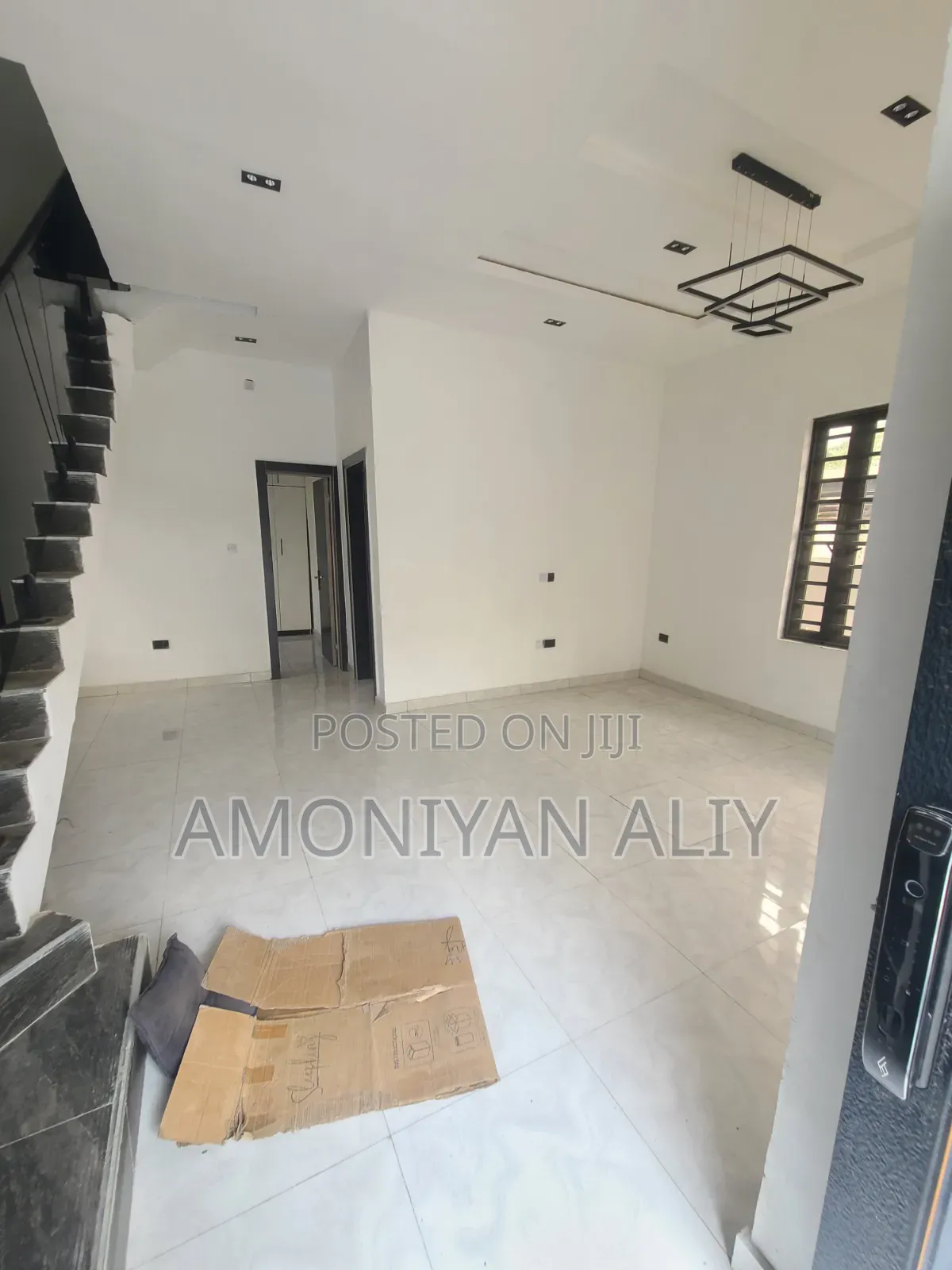 4bdrm Duplex in Close To Abraham, Off Lekki-Epe Expressway for sale in Off Lekki-Epe Expressway
