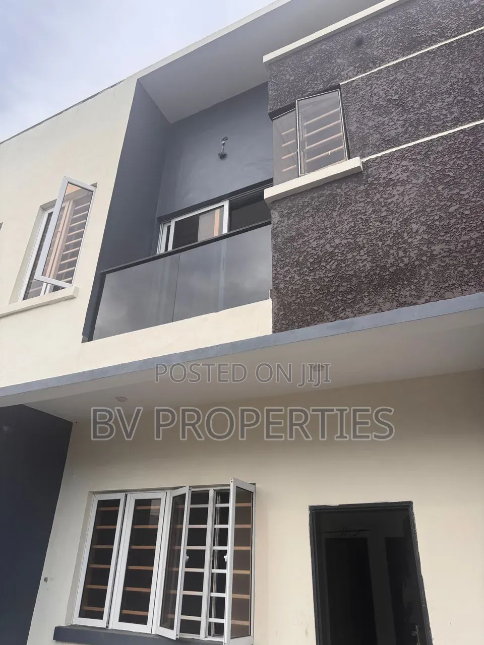 Mini Flat in Lekki Phase 2 for rent in Lekki Phase 2