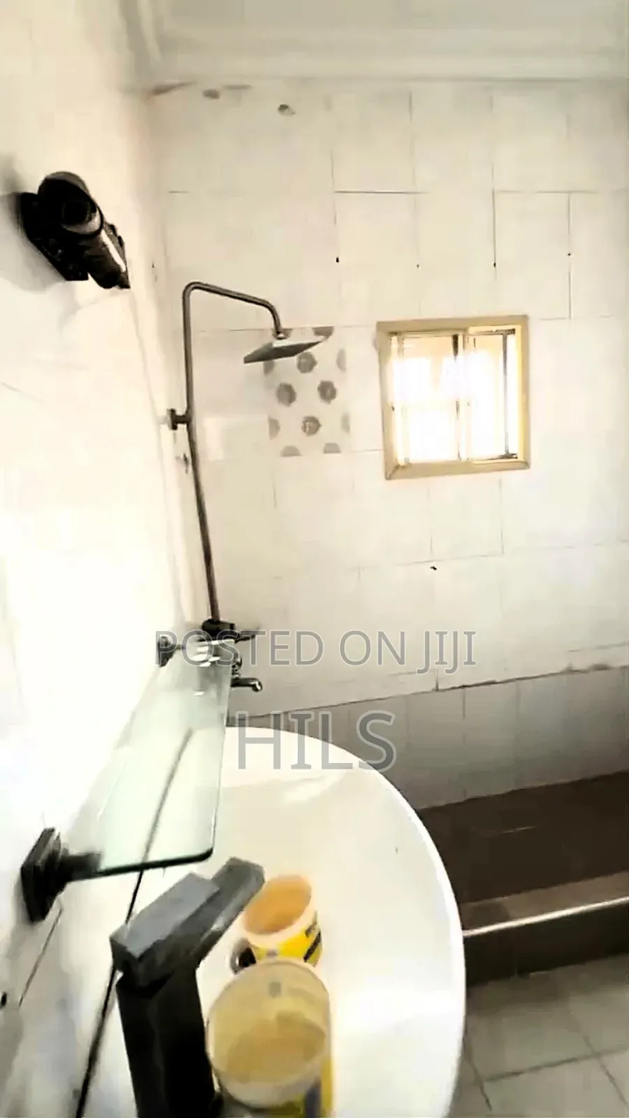 Furnished 1bdrm Duplex in Ajiran Mews, Chevron for rent in Chevron