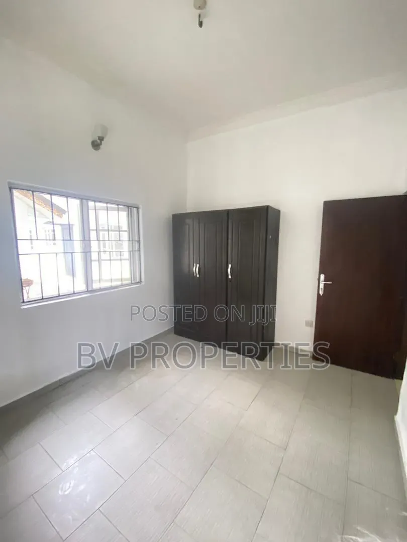 1bdrm Apartment in Lekki Phase 1 for rent in Lekki Phase 1