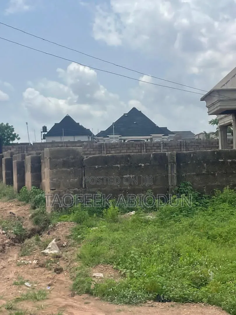 Furnished 2bdrm Block of Flats in For Sale 4 Unit Of 2, Olorunda-Osun in Olorunda-Osun