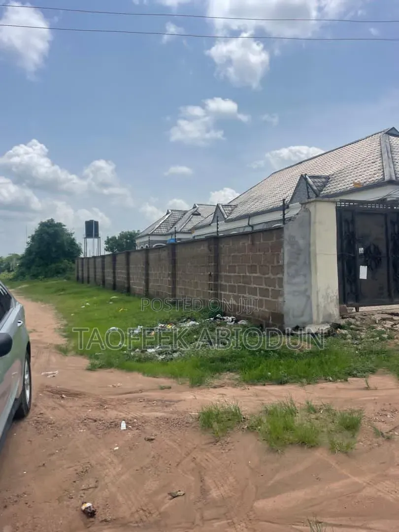 Furnished 2bdrm Block of Flats in For Sale 4 Unit Of 2, Olorunda-Osun in Olorunda-Osun