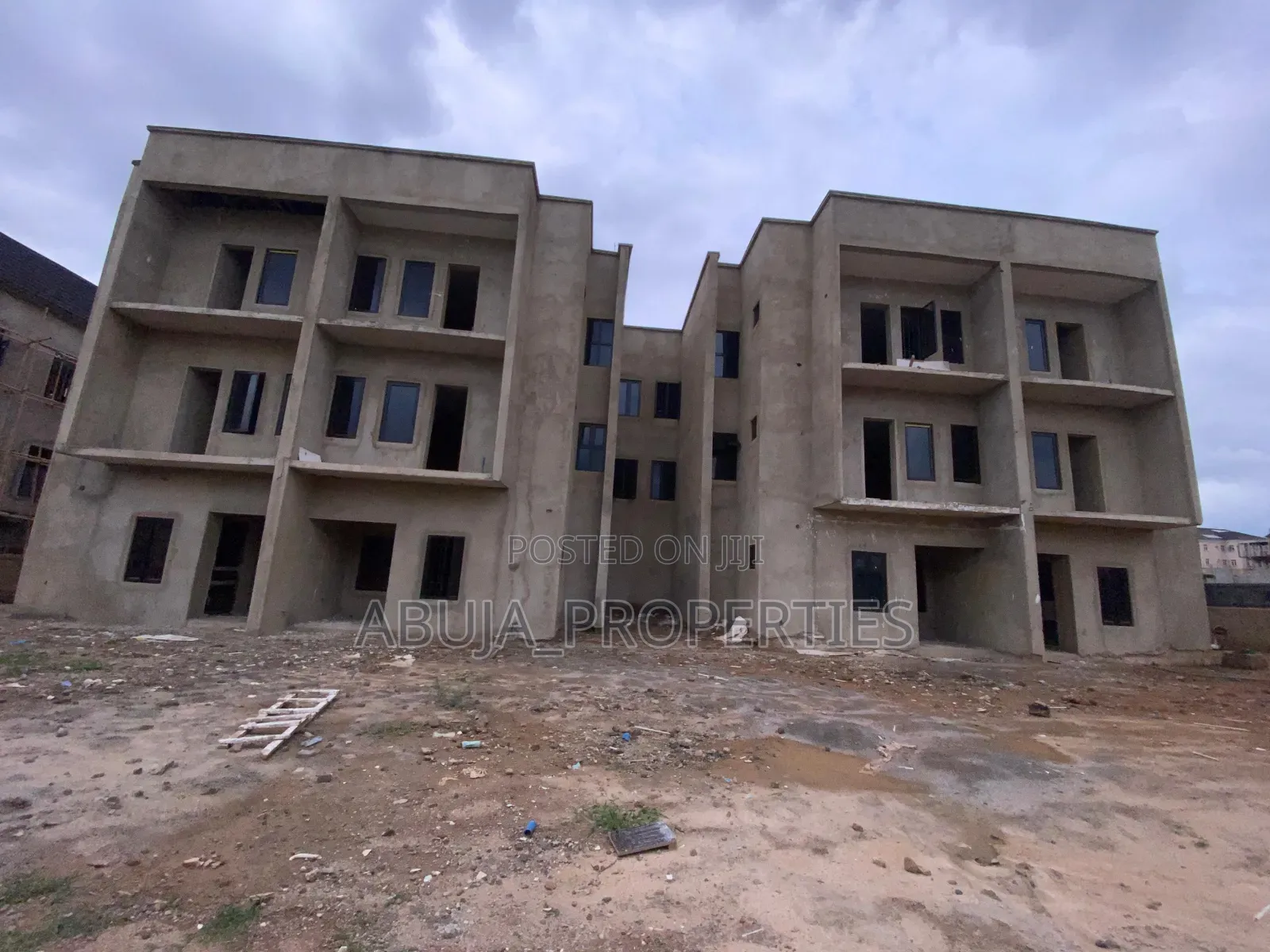 4bdrm Duplex in Wuye for sale in Wuye