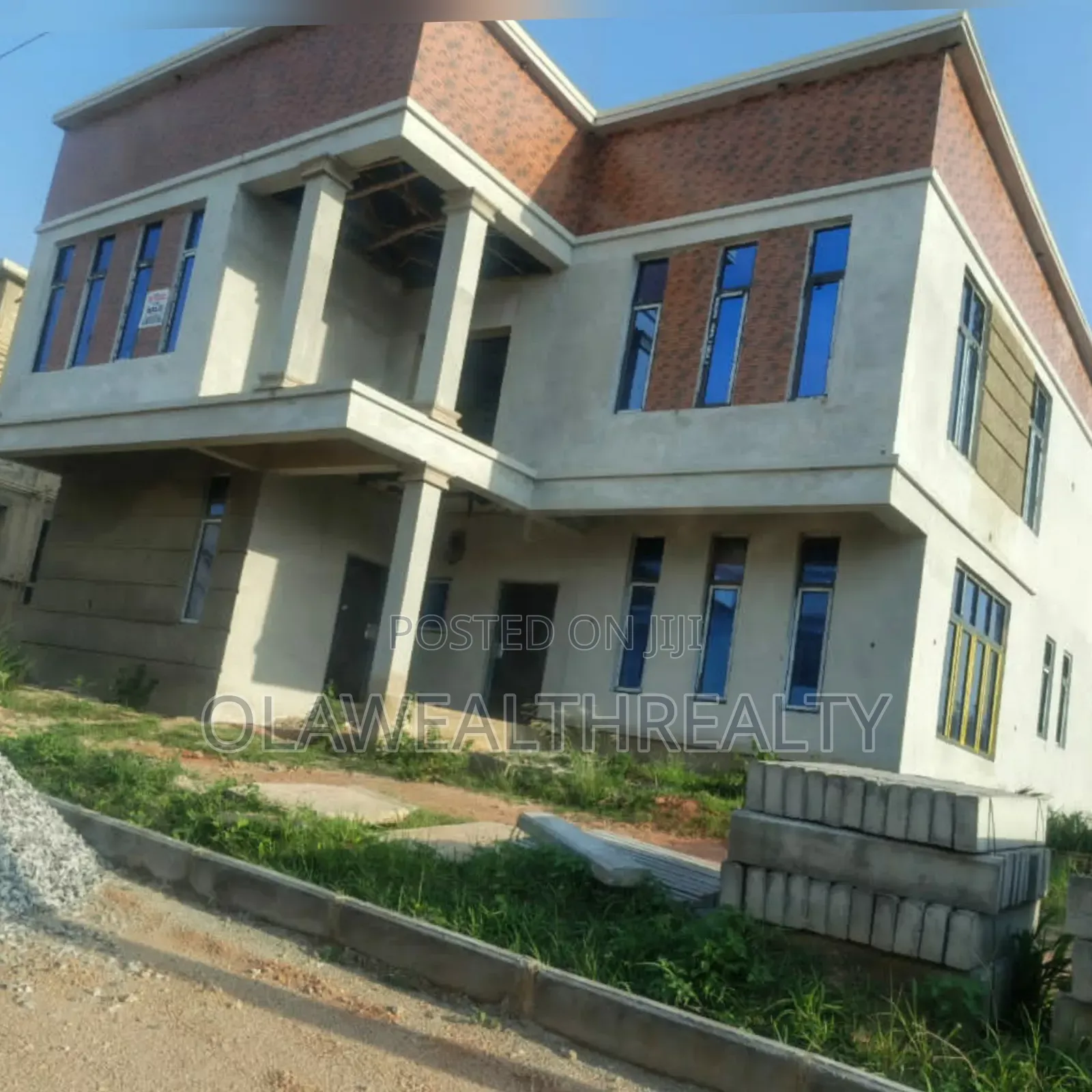 4bdrm Duplex in Karsana for sale in Karsana