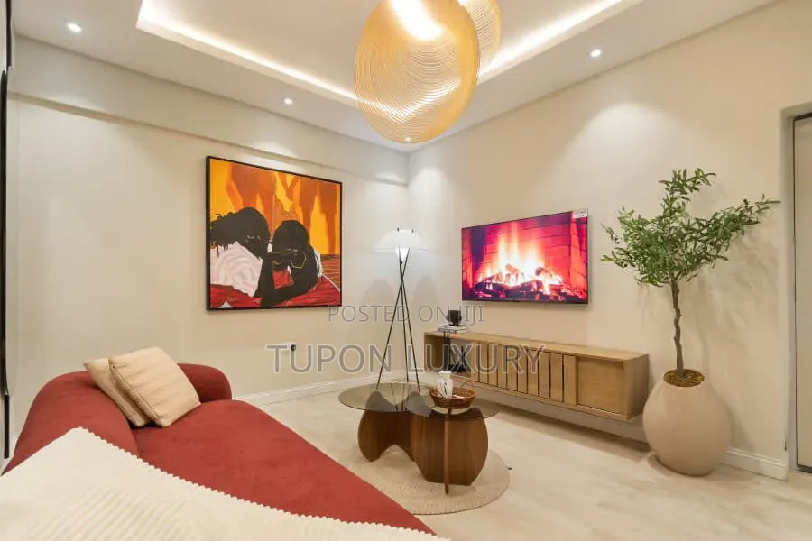 Luxury 1bed With Gym, 24 Hours Electricity and Security in Lekki Phase 1