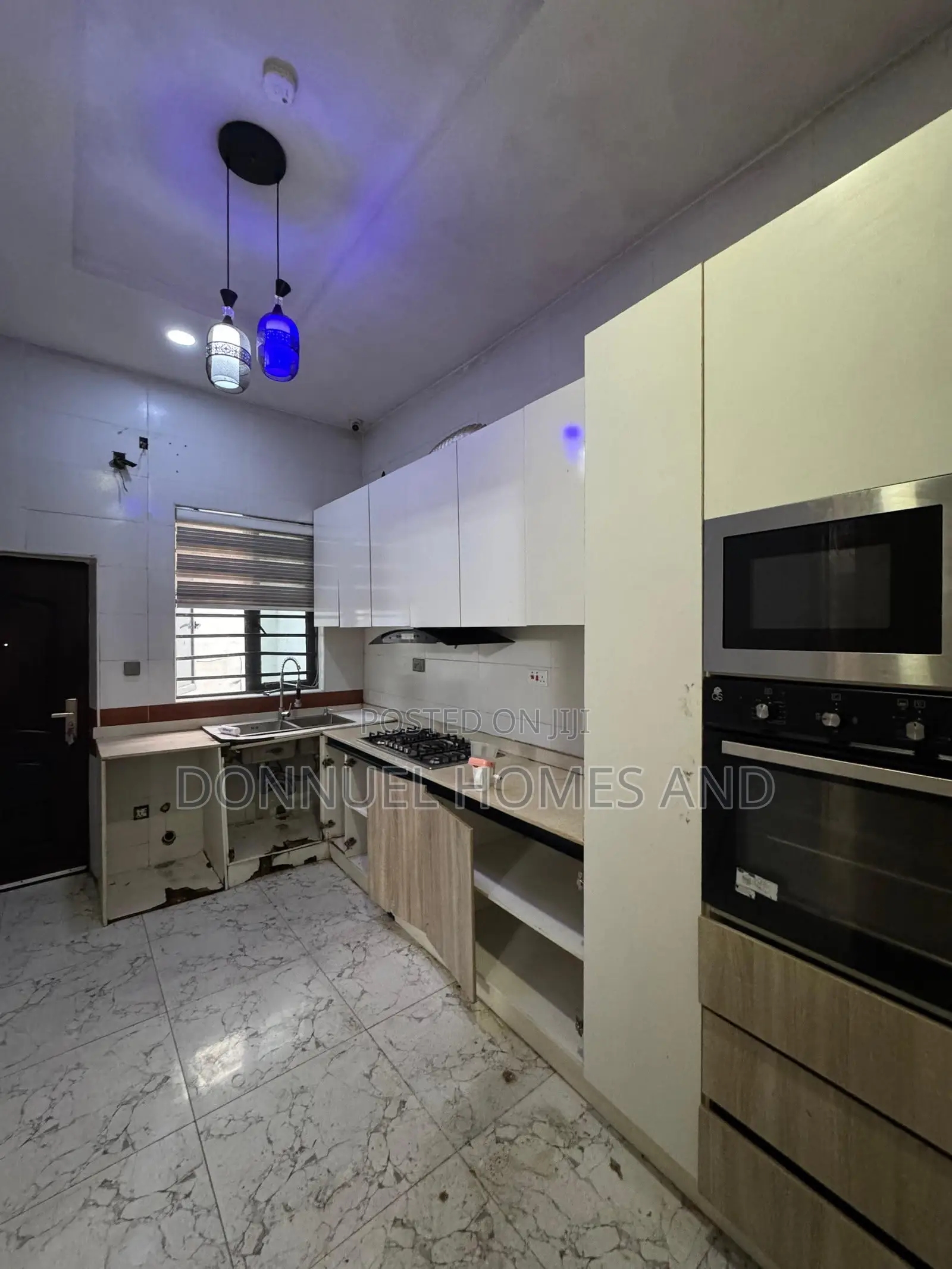 4bdrm Townhouse / Terrace in Lekki Expressway for rent in Lekki Expressway