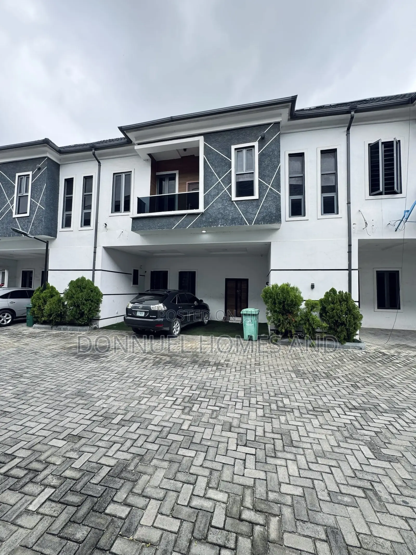 4bdrm Townhouse / Terrace in Lekki Expressway for rent in Lekki Expressway
