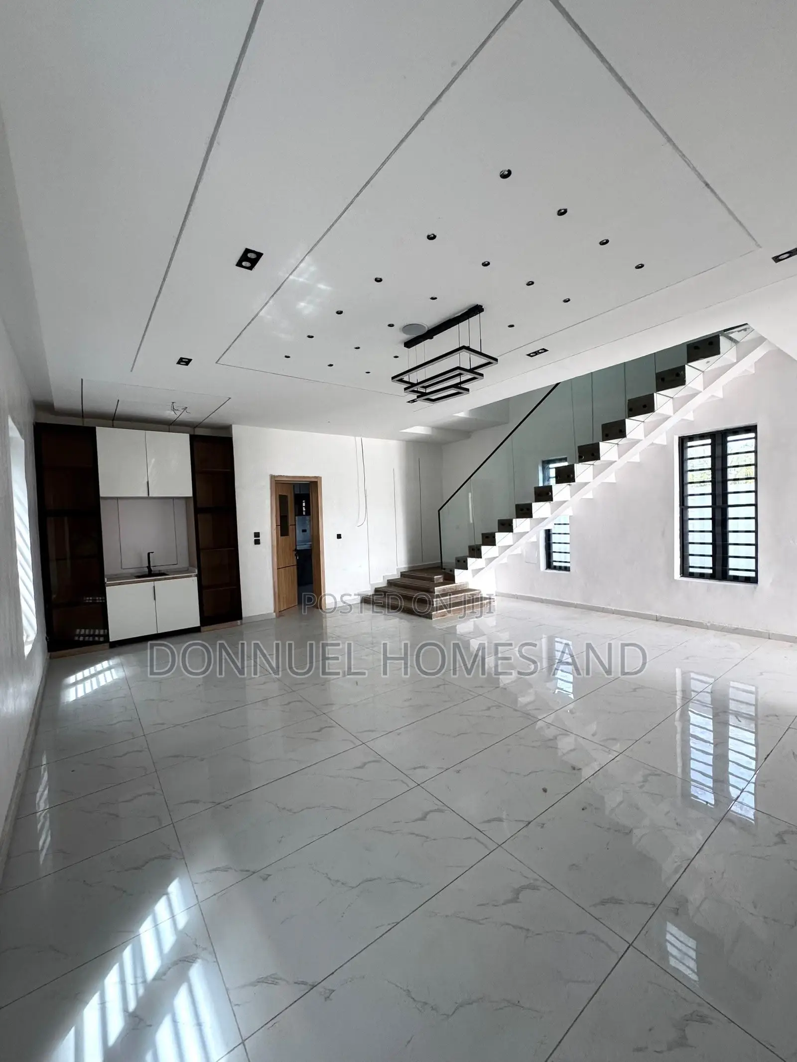 5bdrm Duplex in Ilaje for rent in Ilaje