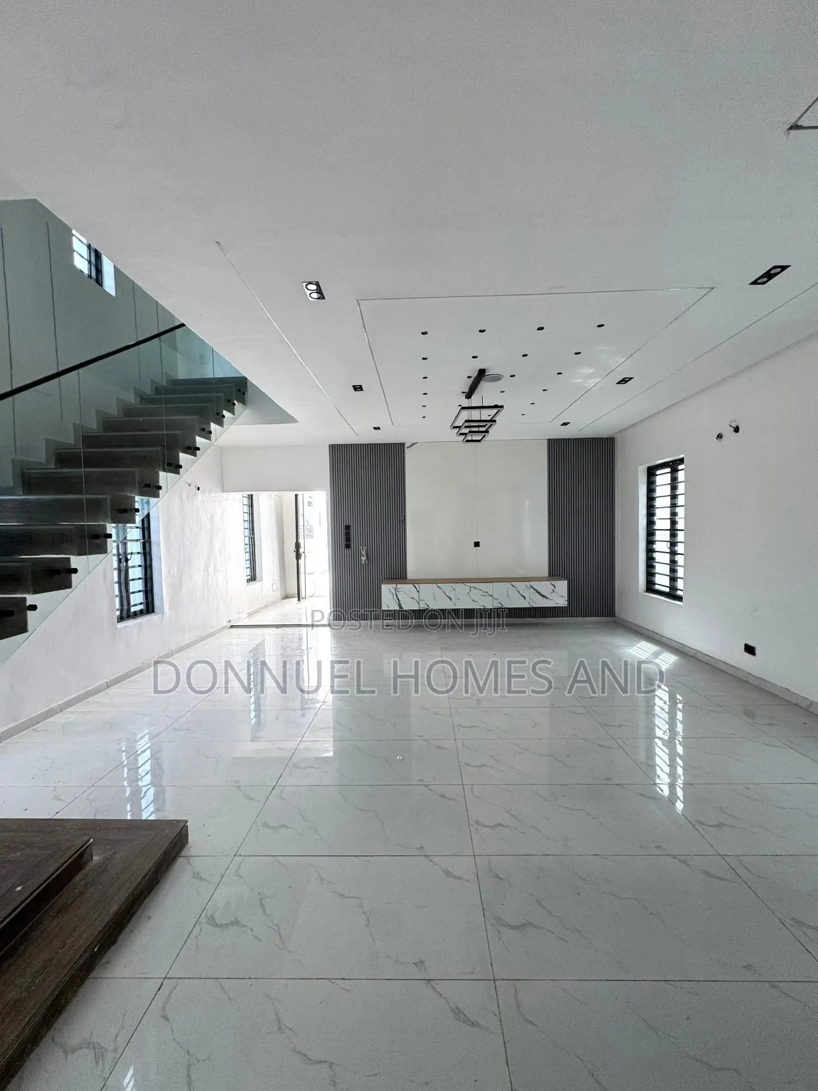 5bdrm Duplex in Ilaje for rent in Ilaje