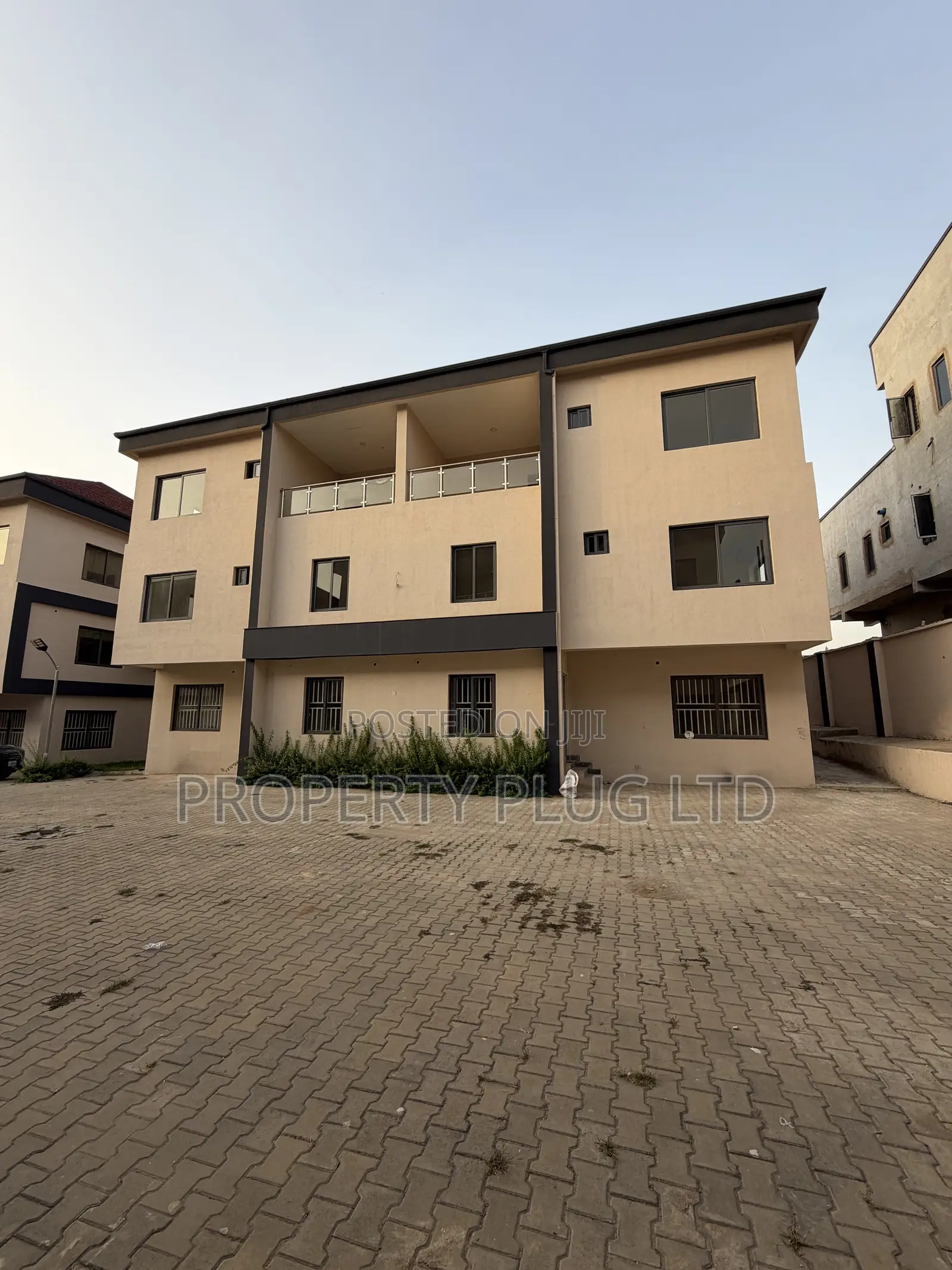 5bdrm Townhouse/Terrace in Mabushi for sale in Mabushi