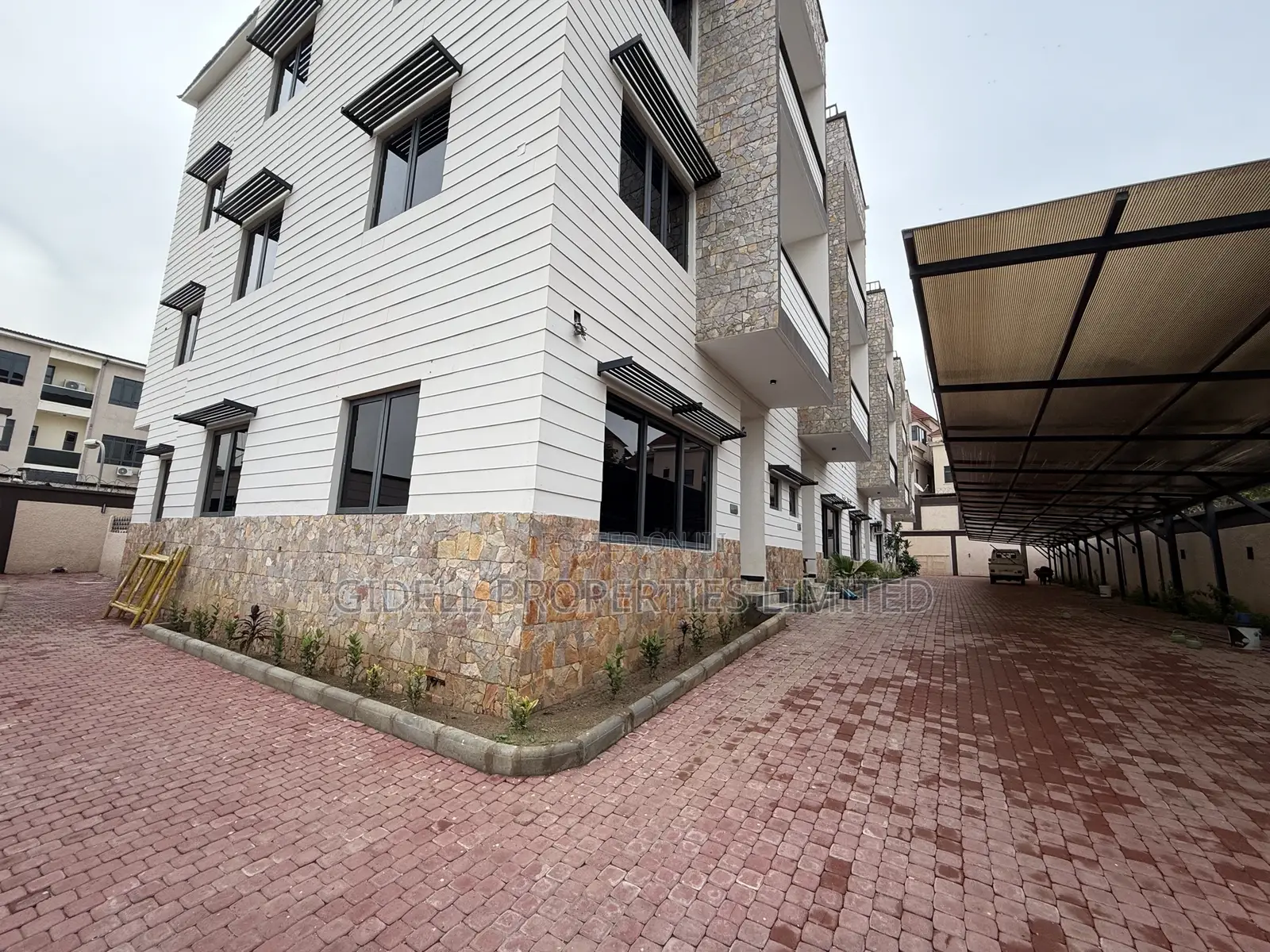 4bdrm Townhouse/Terrace in Wuye for sale in Wuye