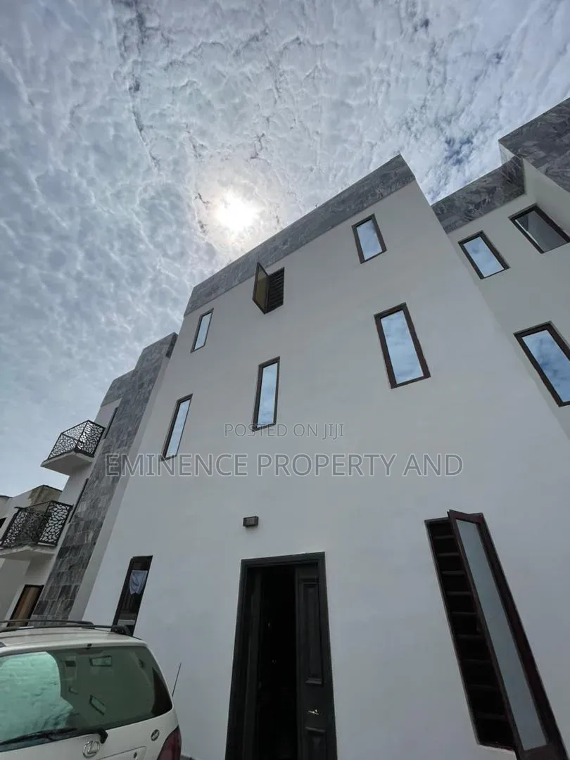 2bdrm Apartment in Thomas Estate for rent in Thomas Estate