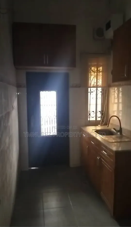 3bed 2bed 1bed for Rent Lekki Phase1 in Lekki Phase 1