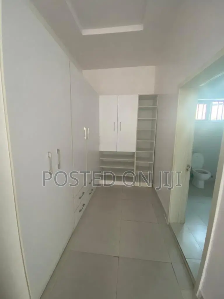 4bdrm Duplex in Agugi Lekki for rent in Lekki Phase 2
