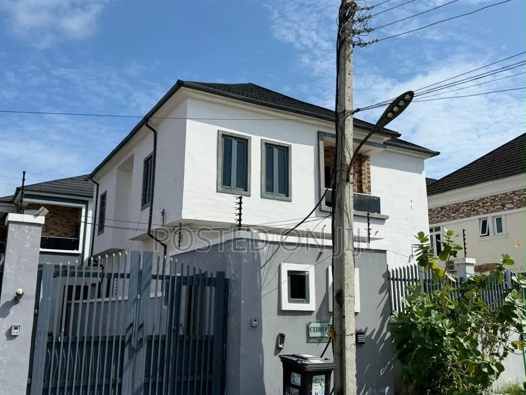 4bdrm Duplex in Agugi Lekki for rent in Lekki Phase 2