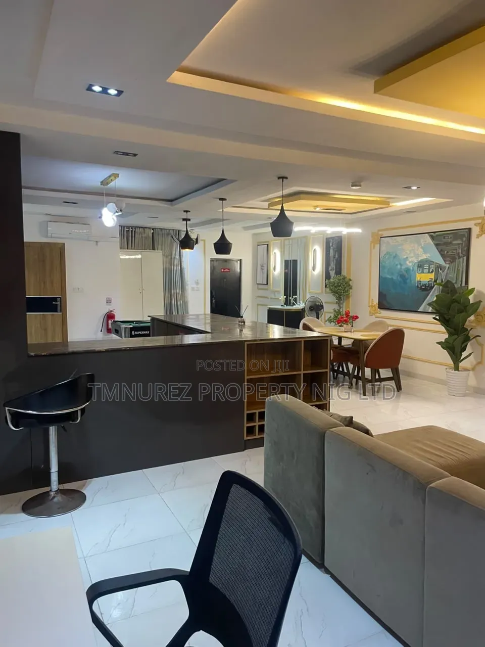 Furnished 2bdrm Apartment in Lekki Phase 1 for sale in Lekki Phase 1